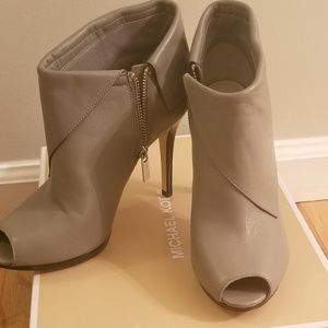 MICHAEL KORS peep toe booties
